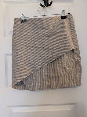 Dynamite Skirt